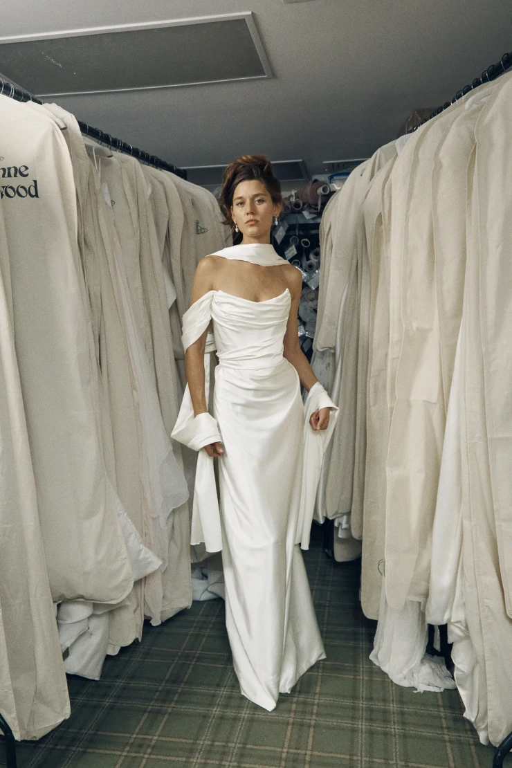 Vivienne Westwood Vixen Default Thumbnail Image