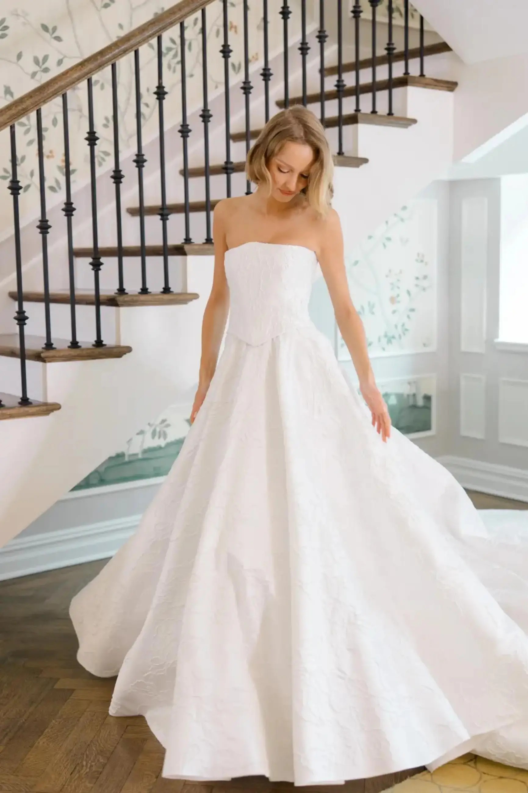 New Savin Privé Gowns Image