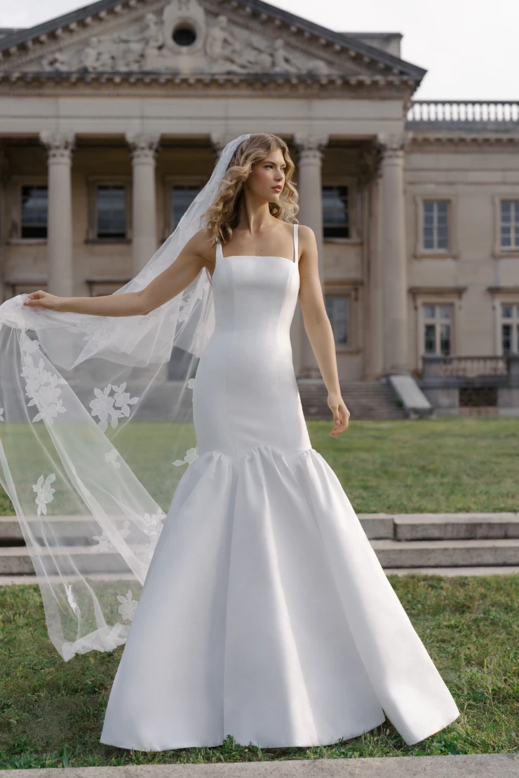 Anne Barge Couture Caldwell Default Thumbnail Image